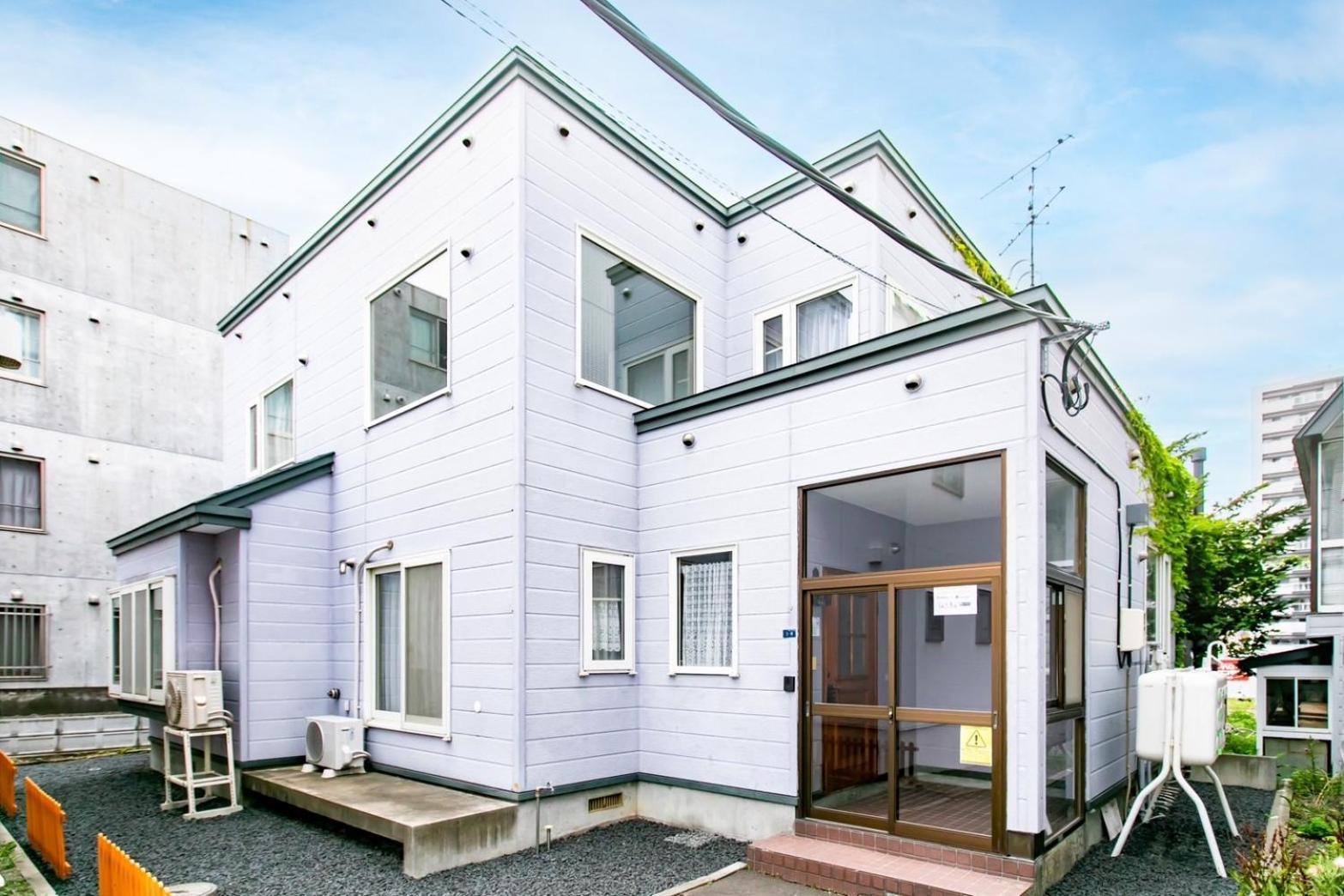 Villa The Beehiveⅰ Sapporo Esterno foto